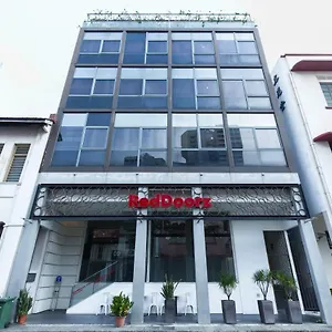Reddoorz @ Little India Hotel Singapore